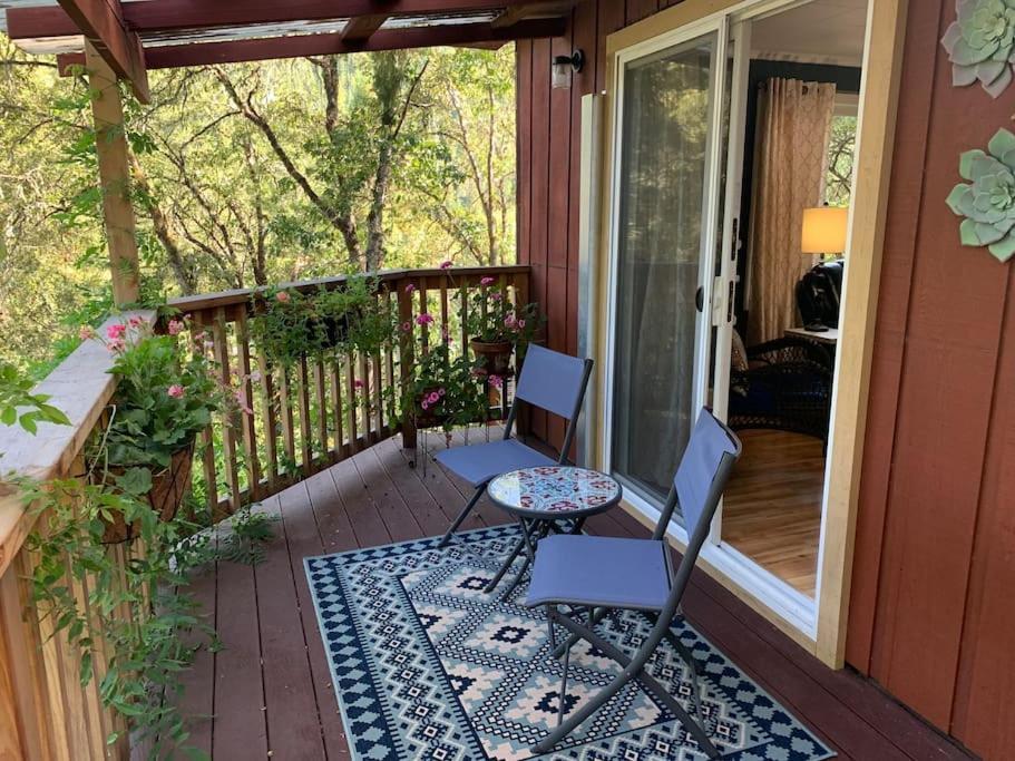 Avenue Of The Giants Caraway Cottage Miranda Exterior photo